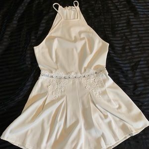 White romper with lace details